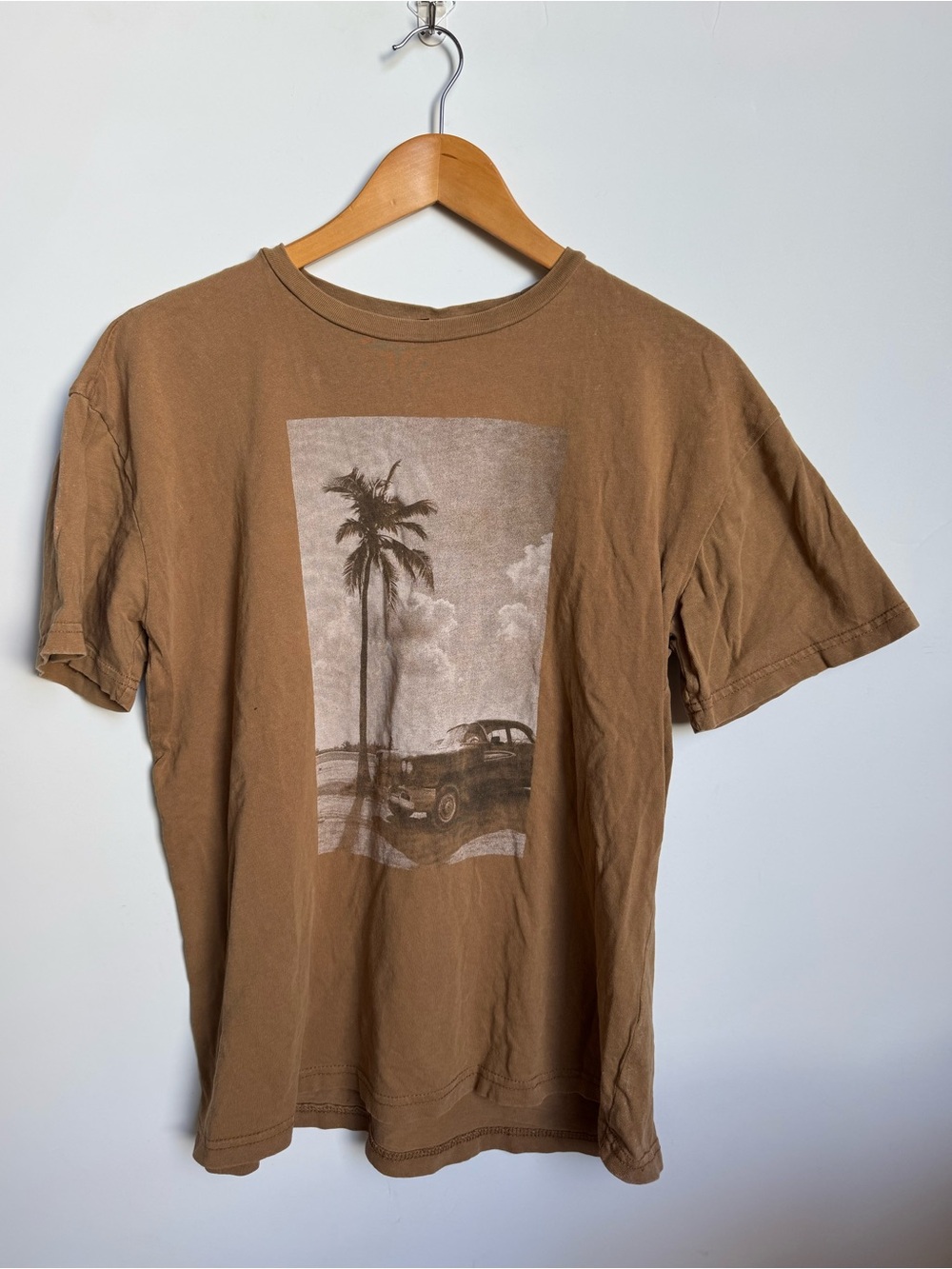 Brown palm Graphic Short Sleeve Tee
